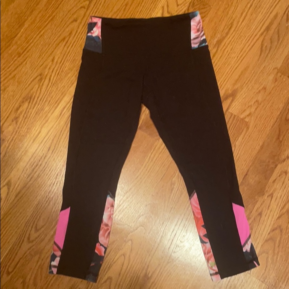 Lululemon cropped leggings